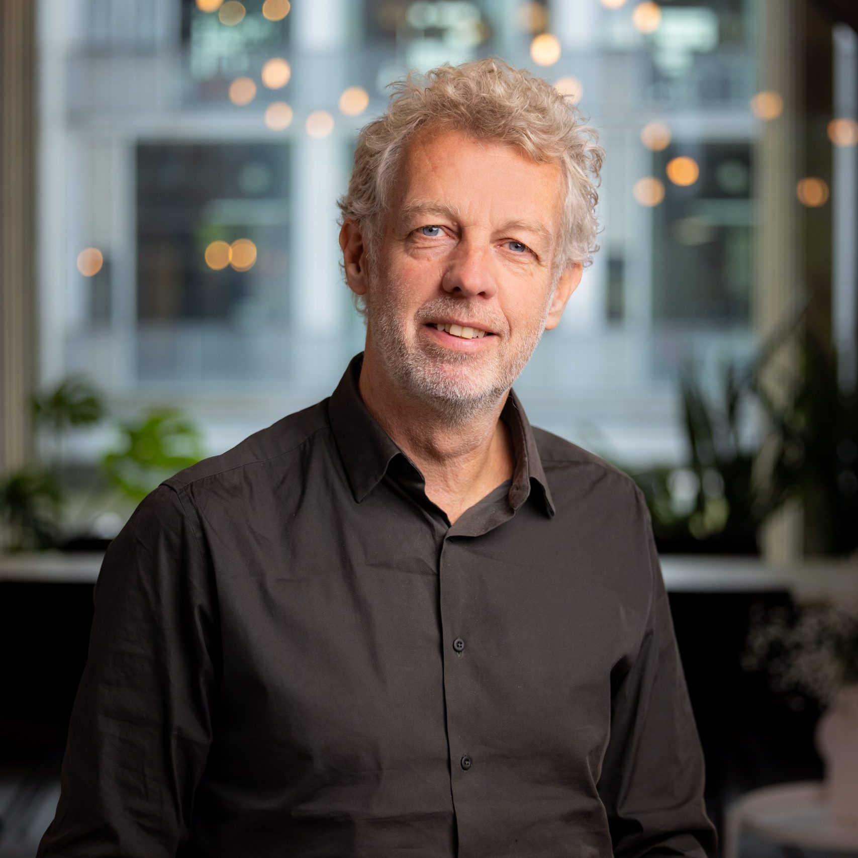 Portret of INFO founder Jann de Waal